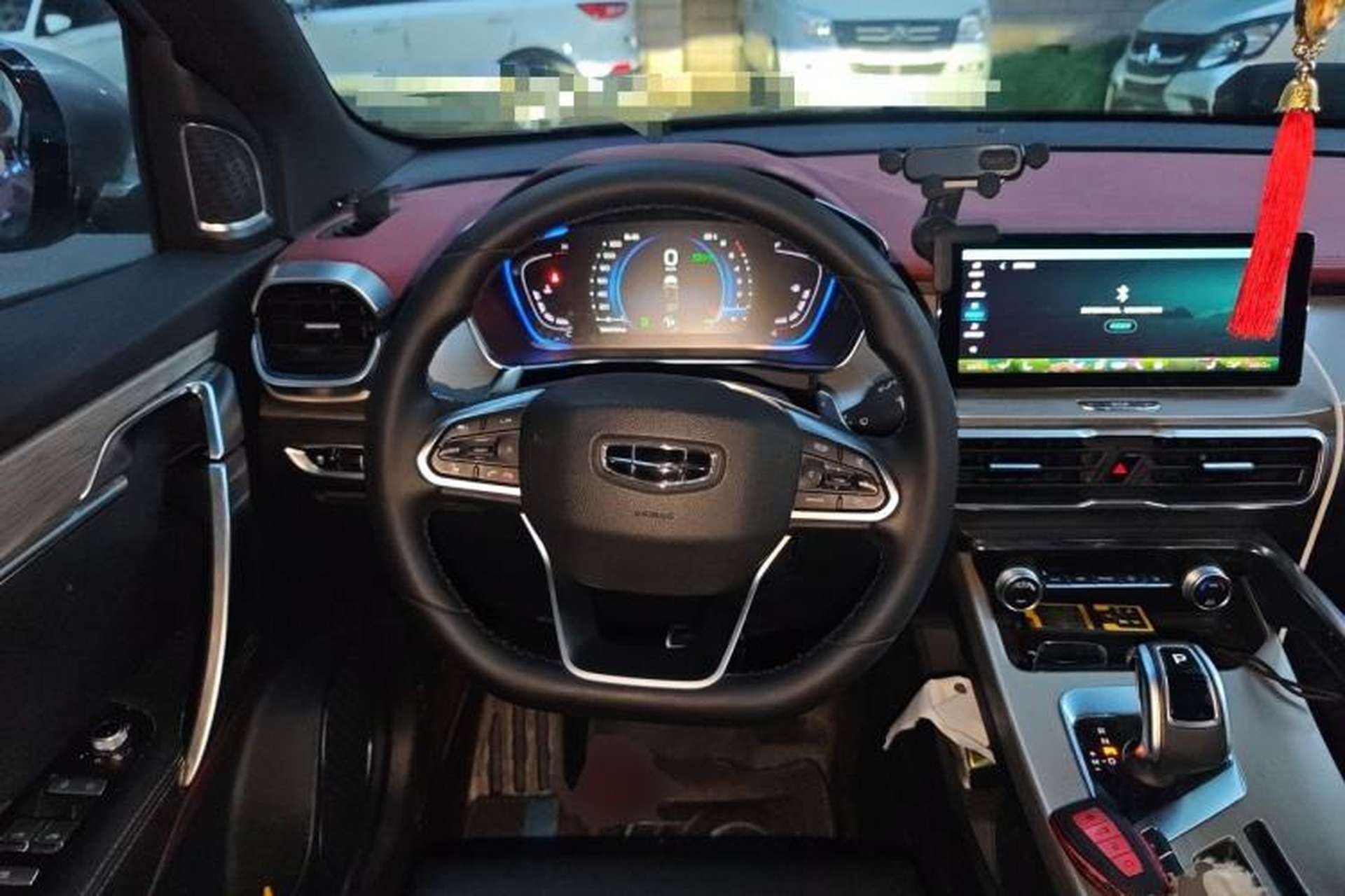 Used Geely Auto Coolray 2019 Sport Model 260T DCT Battle China V Standard Steering Wheel