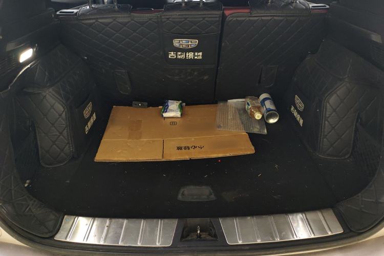 Used Geely Auto Coolray 2019 Sport Version 260T DCT Battle China VI Standard Trunk