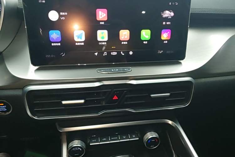 Used Geely Auto Coolray 2019 260T DCT Knight China VI Standard Audio And AC Panel