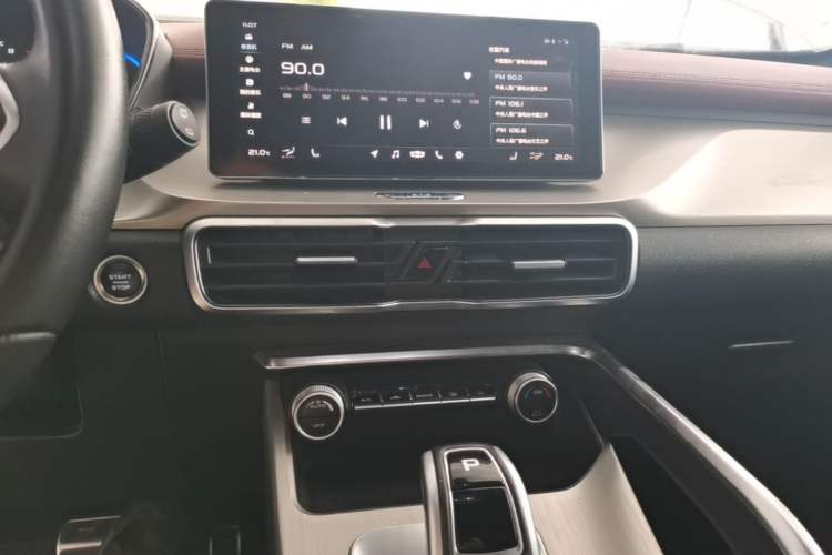Used Geely Auto Coolray 2019 Sport Version 260T DCT Battle China VI Standard Audio And AC Panel