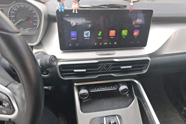 Used Geely Auto Coolray 2019 260T DCT Knight China V Standard Audio And AC Panel
