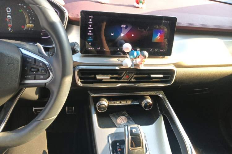 Used Geely Auto Coolray 2019 Sport Model 260T DCT Battle China V Standard Audio And AC Panel