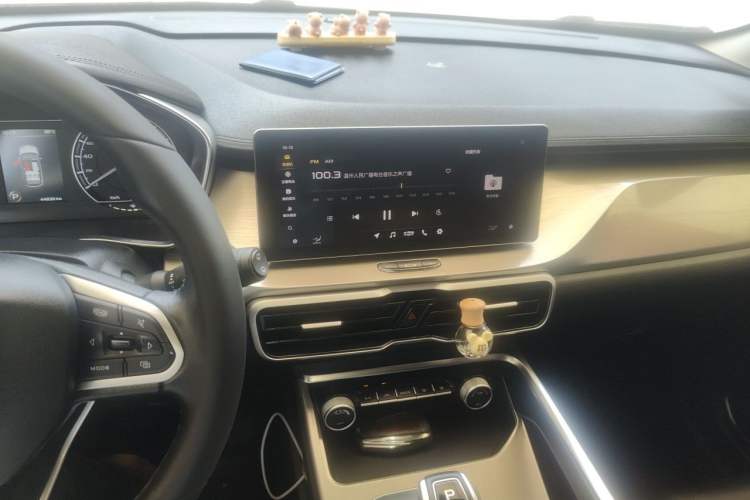 Used Geely Auto Coolray 2019 260T DCT Knight China VI Standard Audio And AC Panel