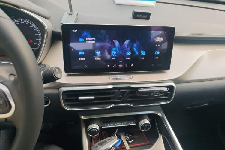 Used Geely Auto Coolray 2019 260T DCT Knight China V Standard Audio And AC Panel