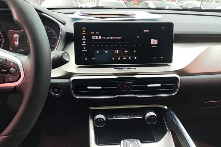Used Geely Auto Coolray 2019 260T DCT Knight China V Standard Audio And AC Panel