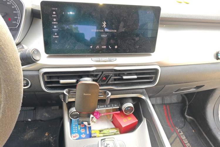 Used Geely Auto Coolray 2019 260T DCT Knight China VI Standard Audio And AC Panel