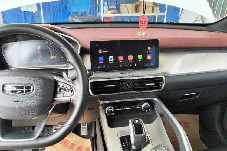 Used Geely Auto Coolray 2019 Sport Version 260T DCT Battle China VI Standard Audio And AC Panel