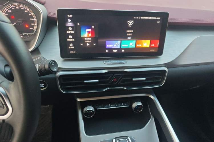 Used Geely Auto Coolray 2019 260T DCT Knight China VI Standard Audio And AC Panel