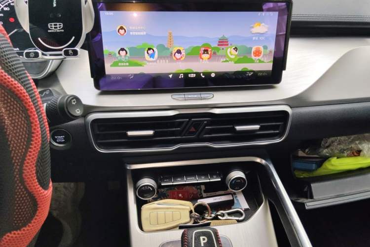 Used Geely Auto Coolray 2019 260T DCT Knight China V Standard Audio And AC Panel