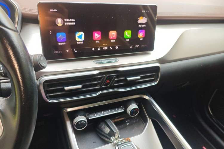 Used Geely Auto Coolray 2019 260T DCT Explorer China V Standard Audio And AC Panel
