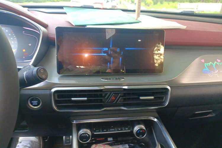 Used Geely Auto Coolray 2019 Sport Version 260T DCT Battle China VI Standard Audio And AC Panel