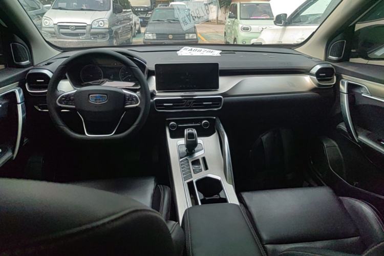 Used Geely Auto Coolray 2019 260T DCT Knight China V Standard Center Console