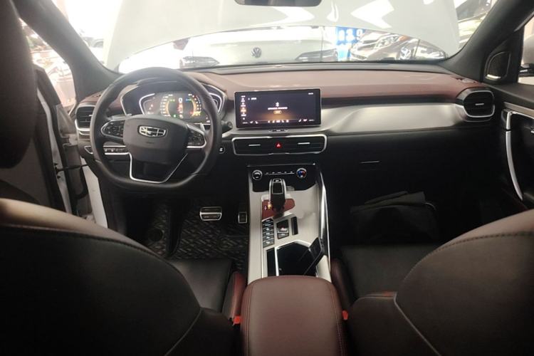 Used Geely Auto Coolray 2019 Sport Version 260T DCT Battle China VI Standard Center Console