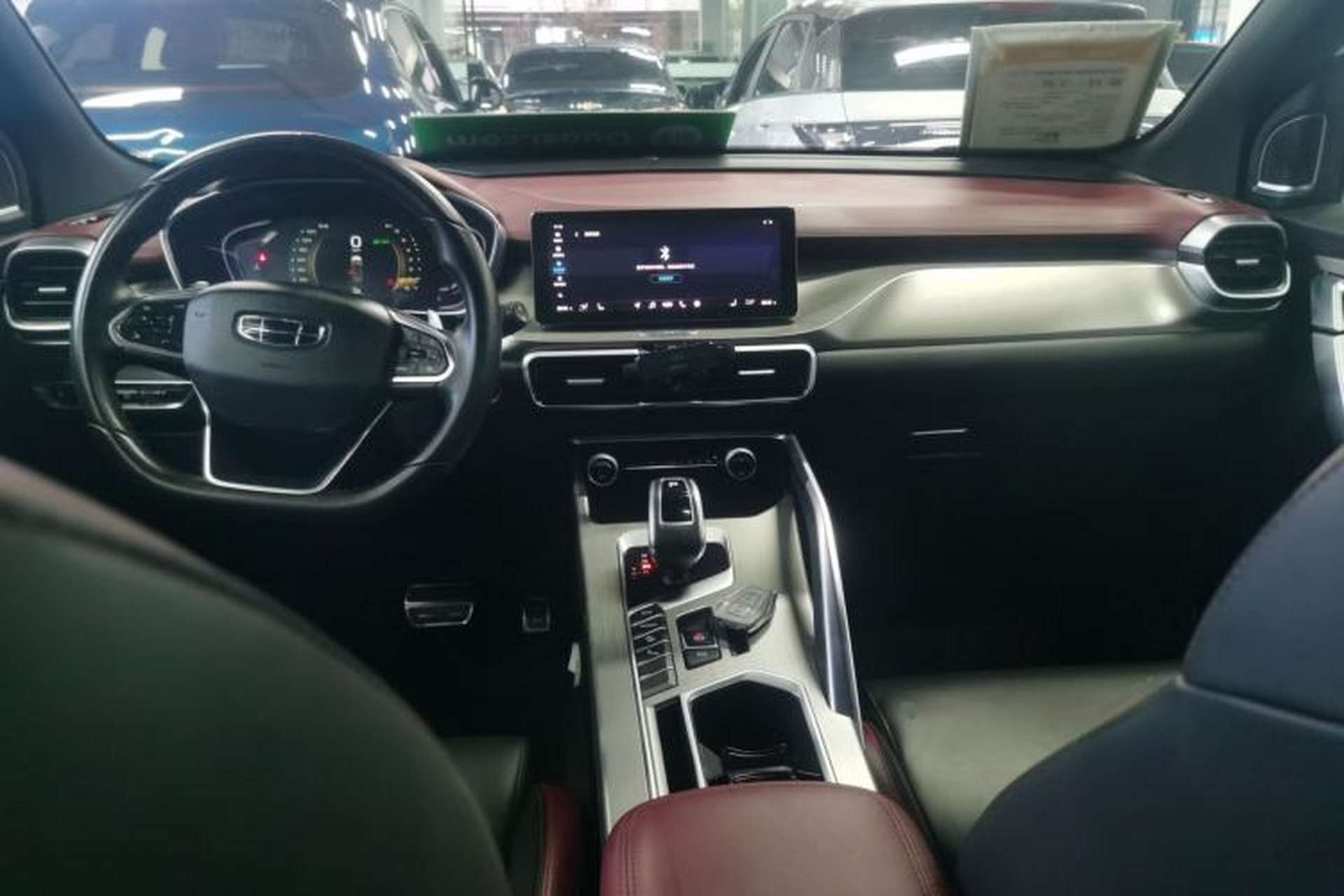 Used Geely Auto Coolray 2019 Sport Version 260T DCT Explorer China VI Standard Center Console