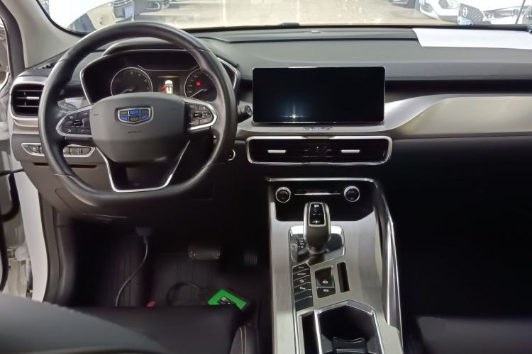 Used Geely Auto Coolray 2019 260T DCT Knight China V Standard Center Console