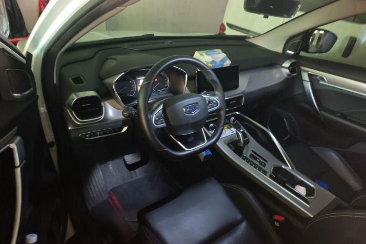 Used Geely Auto Coolray 2019 260T DCT Knight China V Standard Center Console
