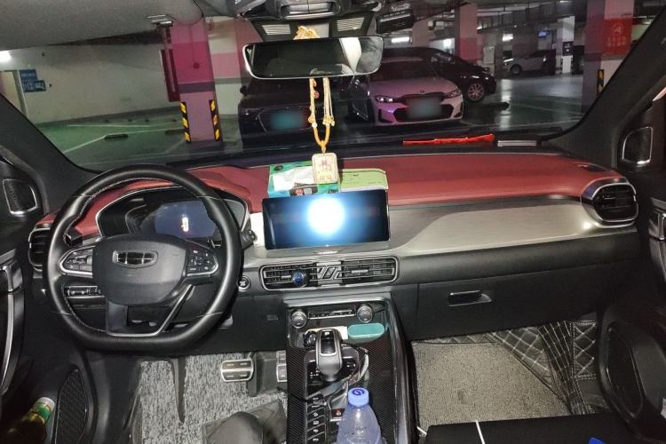 Used Geely Auto Coolray 2019 Sport Model 260T DCT Battle China V Standard Center Console