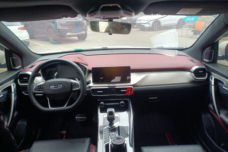 Used Geely Auto Coolray 2019 Sport Model 260T DCT Patrol China V Standard Center Console