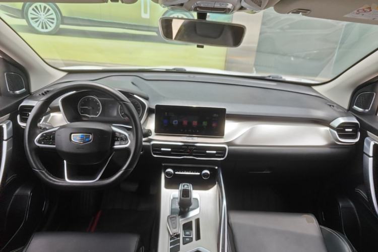 Used Geely Auto Coolray 2019 260T DCT Knight China V Standard Center Console
