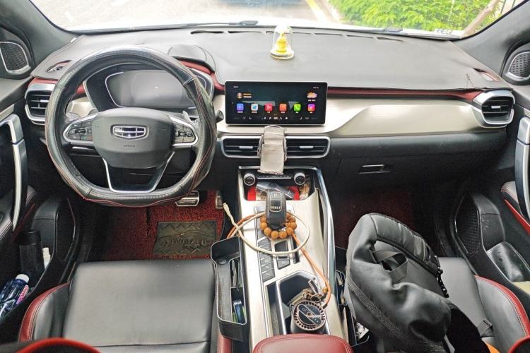 Used Geely Auto Coolray 2019 Sport Version 260T DCT Battle China VI Standard Center Console