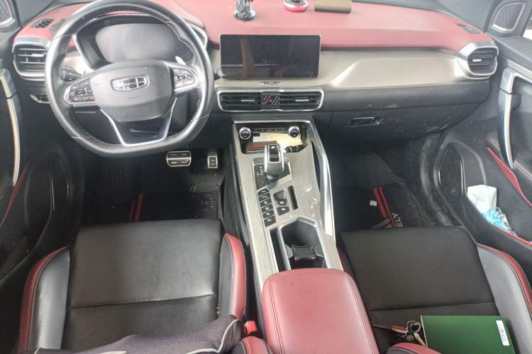 Used Geely Auto Coolray 2019 Sport Model 260T DCT Battle China V Standard Center Console