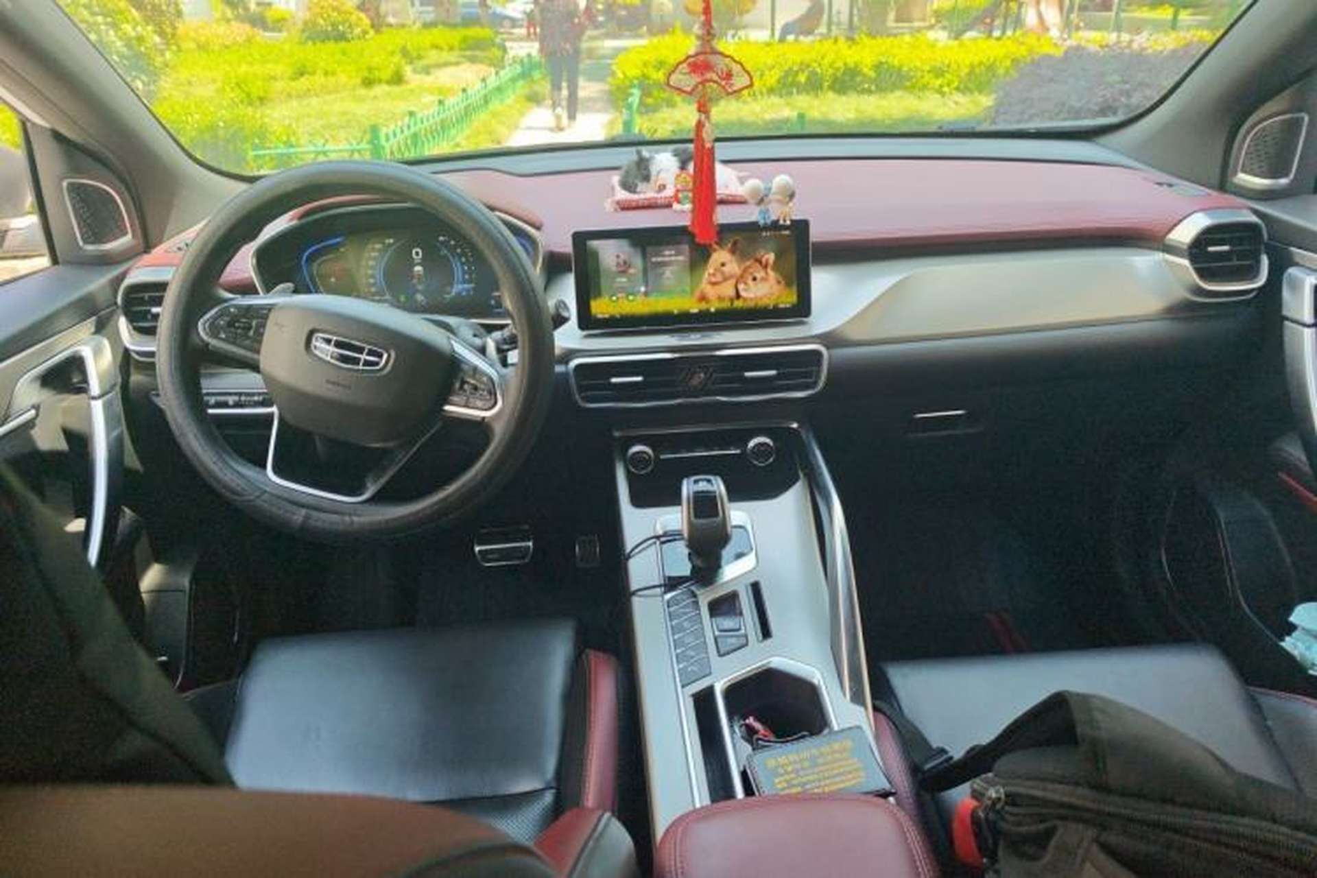 Used Geely Auto Coolray 2019 Sport Model 260T DCT Battle China V Standard Center Console