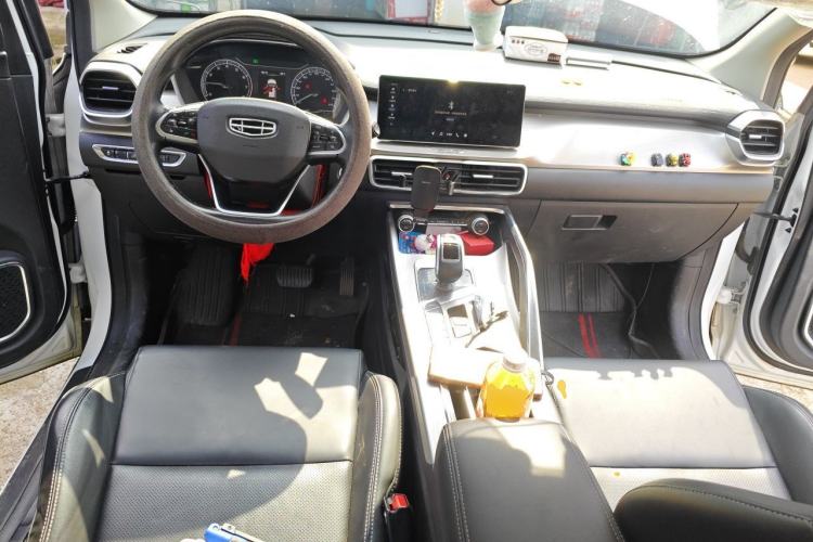 Used Geely Auto Coolray 2019 260T DCT Knight China VI Standard Center Console