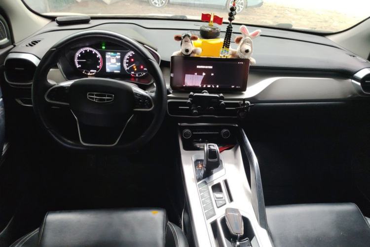 Used Geely Auto Coolray 2019 260T DCT Knight China VI Standard Center Console