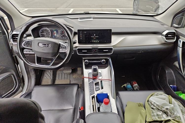 Used Geely Auto Coolray 2019 260T DCT Knight China VI Standard Center Console