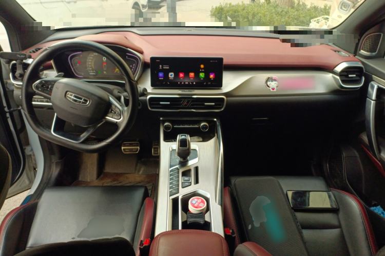 Used Geely Auto Coolray 2019 Sport Model 260T DCT Battle China V Standard Center Console