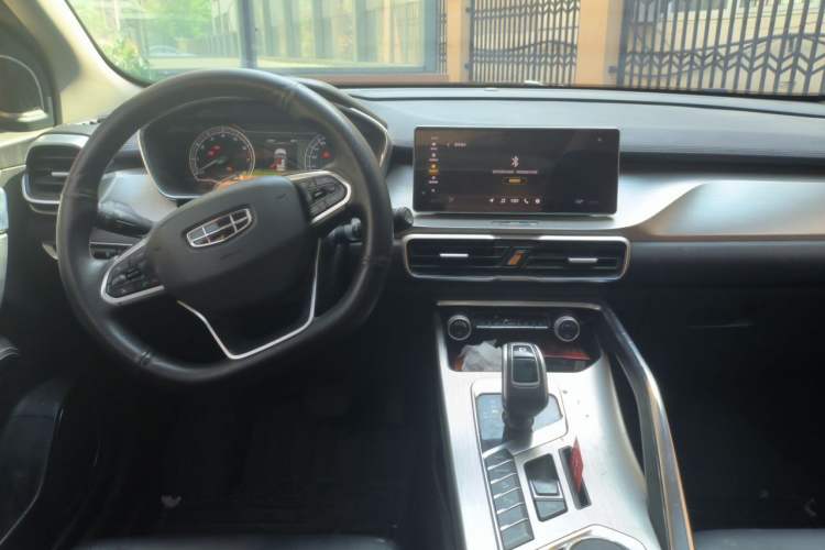 Used Geely Auto Coolray 2019 260T DCT Knight China VI Standard Center Console