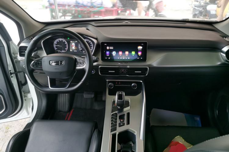 Used Geely Auto Coolray 2019 260T DCT Knight China VI Standard Center Console
