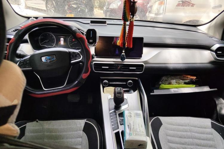 Used Geely Auto Coolray 2019 260T DCT Knight China V Standard Center Console