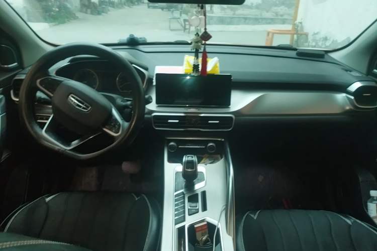 Used Geely Auto Coolray 2019 260T DCT Knight China VI Standard Center Console