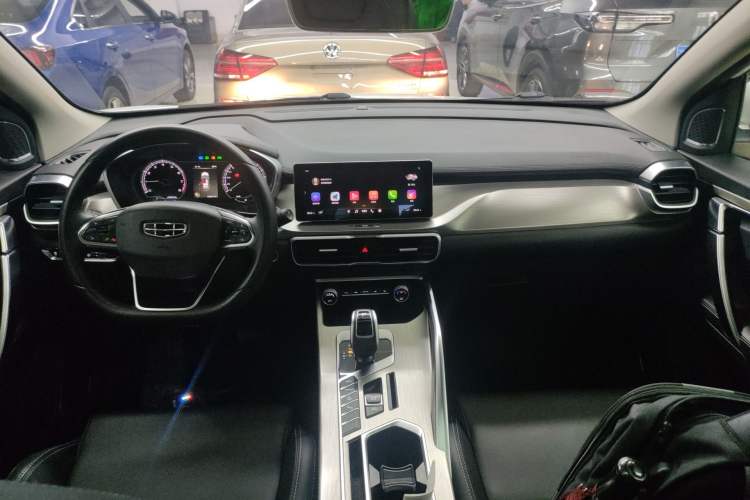 Used Geely Auto Coolray 2019 260T DCT Knight China VI Standard Center Console