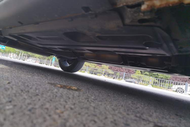 Used Geely Auto Coolray 2019 260T DCT Knight China VI Standard Chassis Front Right