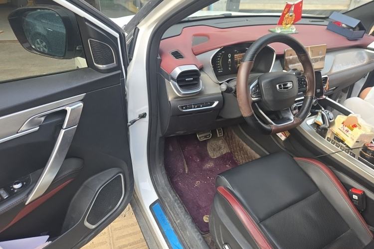 Used Geely Auto Coolray 2019 Sport Version 260T DCT Battle China VI Standard Driver Seat