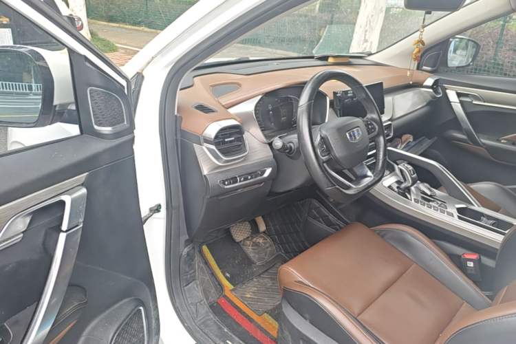 Used Geely Auto Coolray 2019 260T DCT Explorer China V Standard Driver Seat