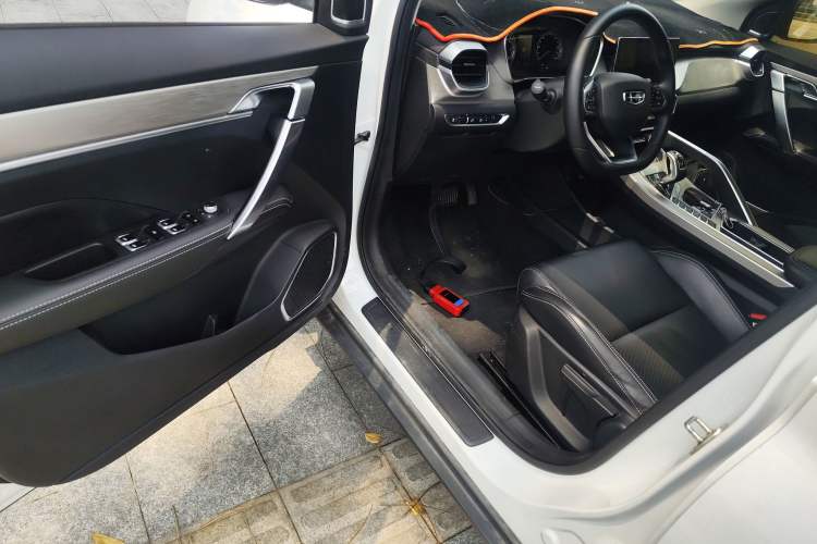 Used Geely Auto Coolray 2019 260T DCT Knight China VI Standard Driver Seat