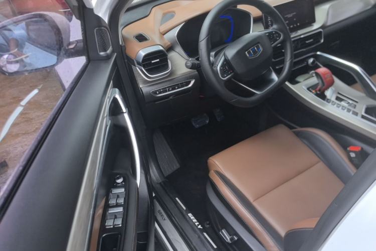 Used Geely Auto Coolray 2019 260T DCT Explorer China V Standard Driver Seat