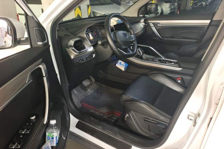 Used Geely Auto Coolray 2019 260T DCT Knight China V Standard Driver Seat