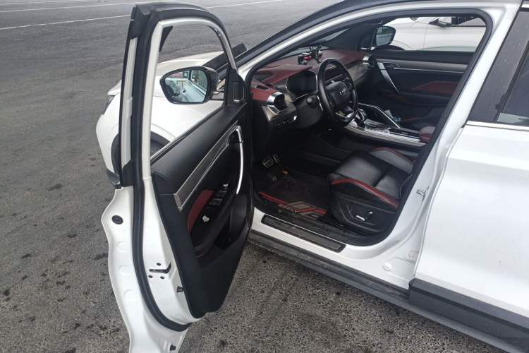 Used Geely Auto Coolray 2019 Sport Model 260T DCT Battle China V Standard Driver Seat