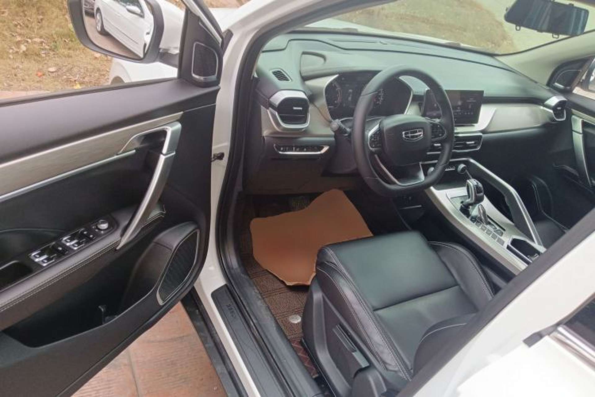 Used Geely Auto Coolray 2019 260T DCT Knight China VI Standard Driver Seat