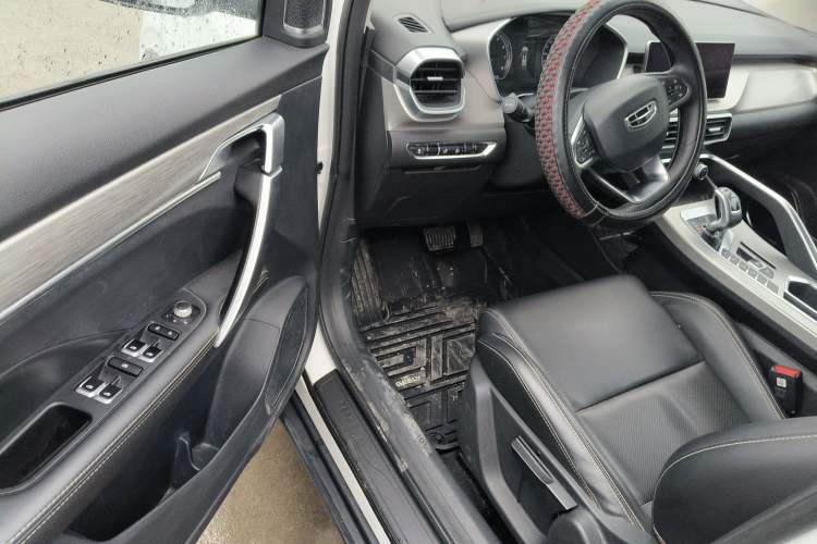Used Geely Auto Coolray 2019 260T DCT Knight China VI Standard Driver Seat