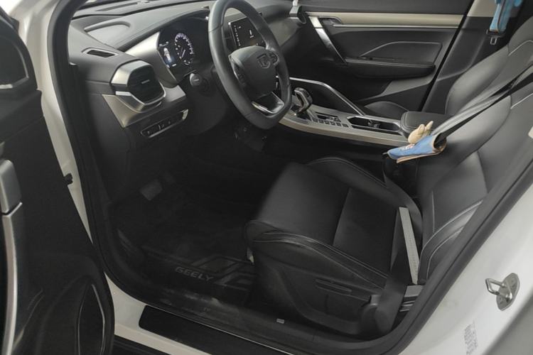 Used Geely Auto Coolray 2019 260T DCT Knight China V Standard Driver Seat