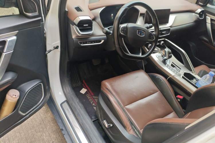 Used Geely Auto Coolray 2019 260T DCT Explorer China V Standard Driver Seat