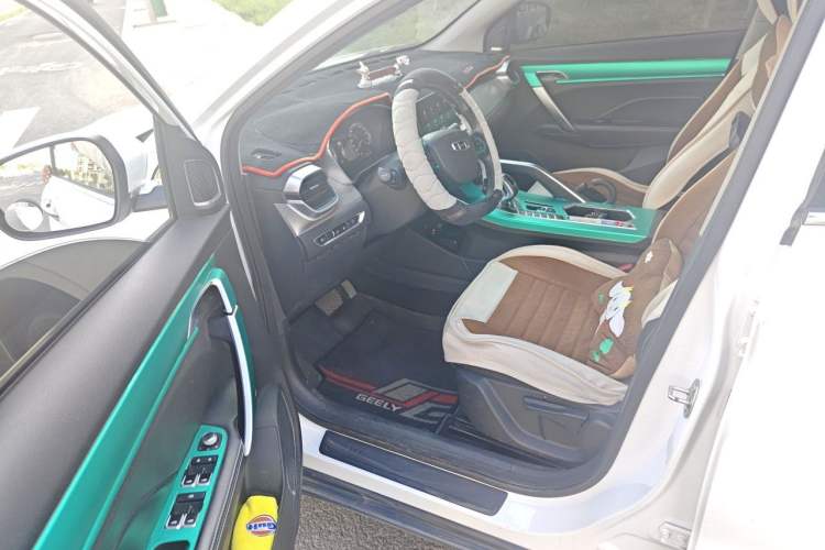 Used Geely Auto Coolray 2019 260T DCT Knight China VI Standard Driver Seat