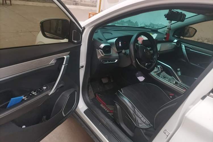 Used Geely Auto Coolray 2019 260T DCT Knight China VI Standard Driver Seat