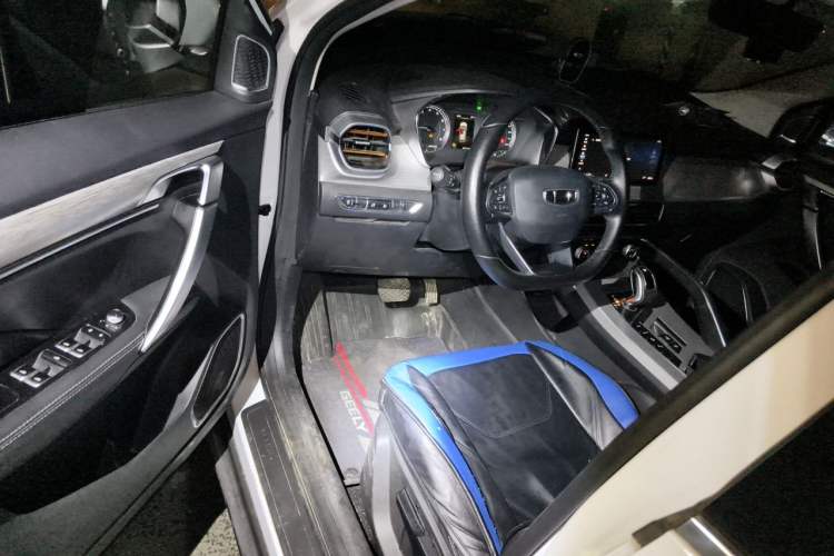 Used Geely Auto Coolray 2019 260T DCT Knight China VI Standard Driver Seat