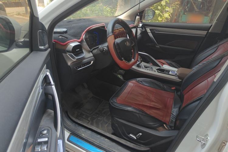 Used Geely Auto Coolray 2019 260T DCT Explorer China V Standard Driver Seat
